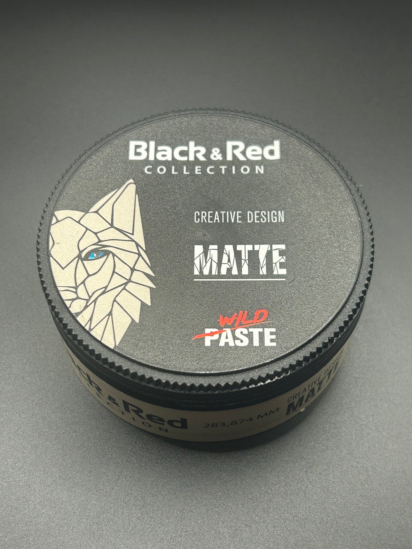 Black & Red Collection